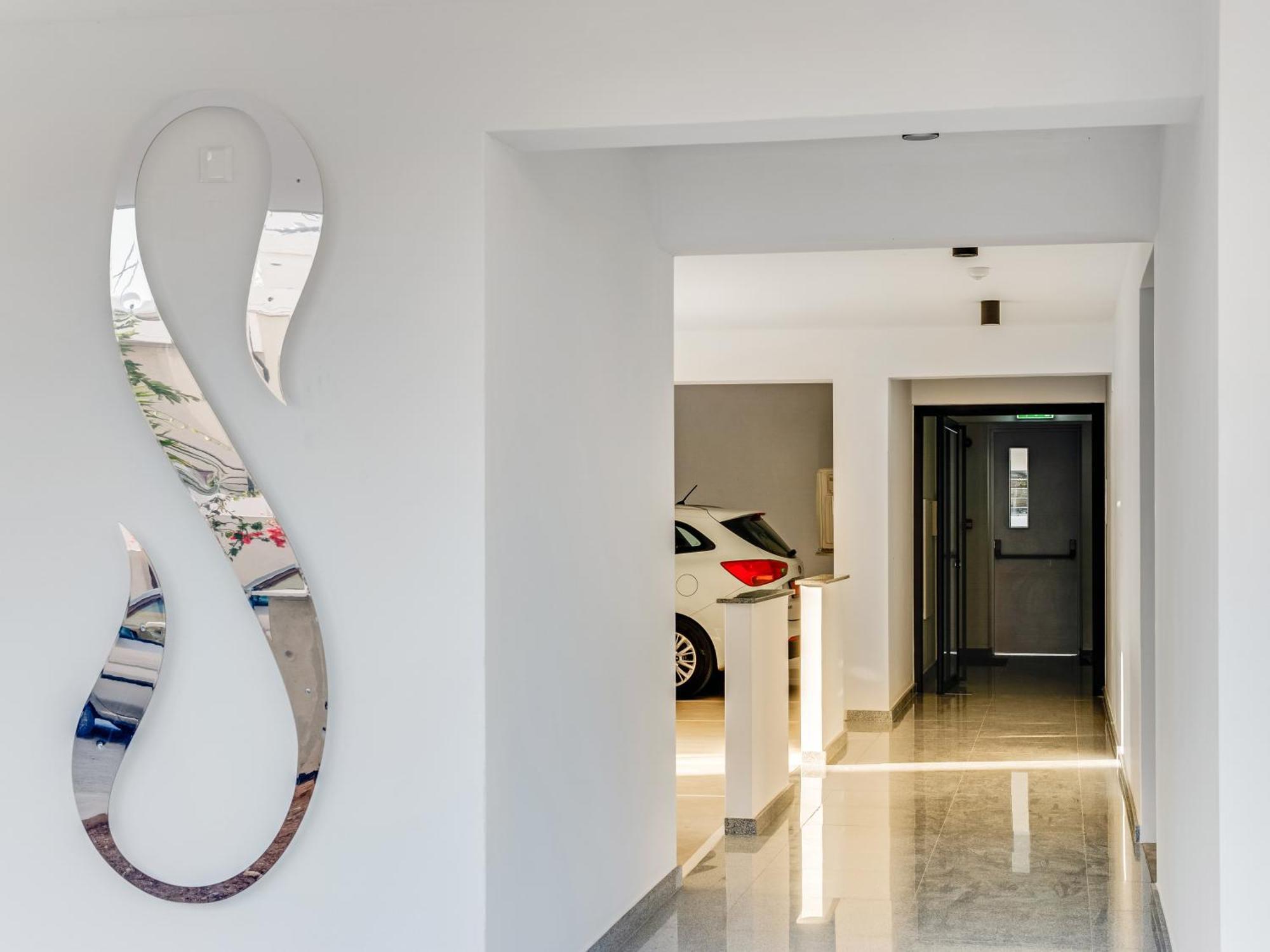 Sanders Crystal 1 Limassol Exterior photo